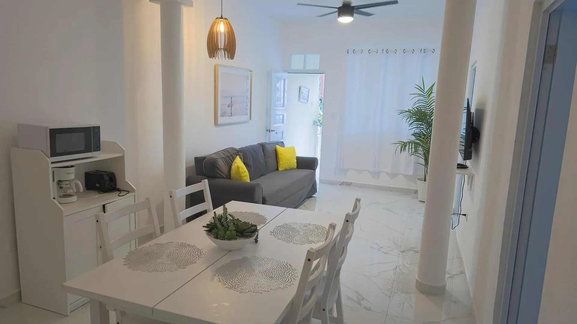 Apartamento Sunny Guest House Near Beach & Restaurants San Juan